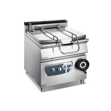 900 Series Gas Tilting Braising pan